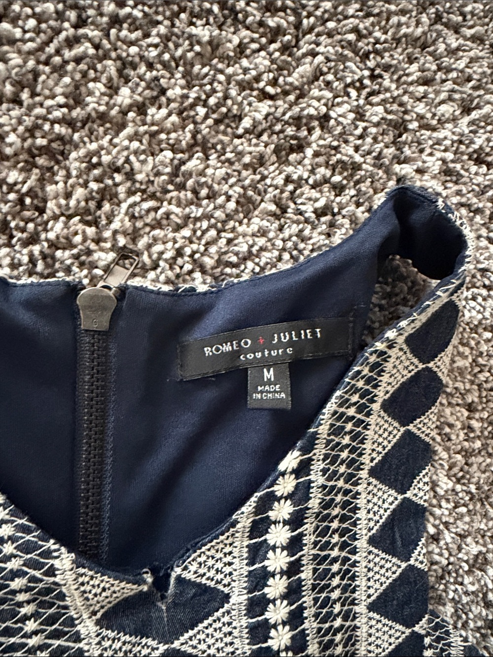 Darling Romper medium - Picture 2 of 3
